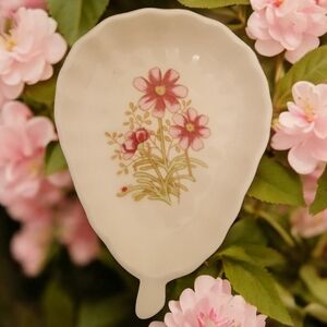 Vintage 60s Small Pear-Shaped Dish